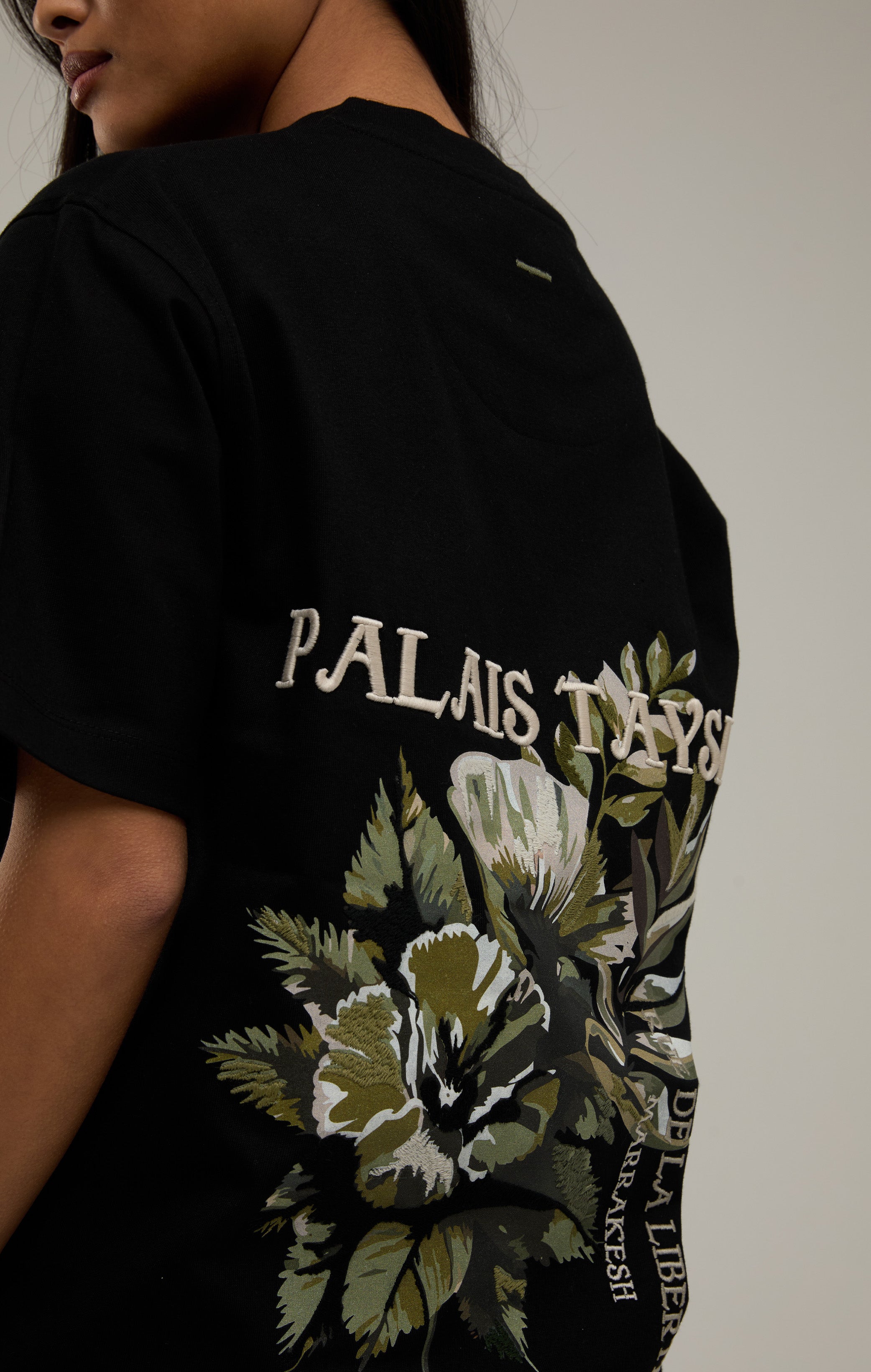 BOTANICAL T-SHIRT