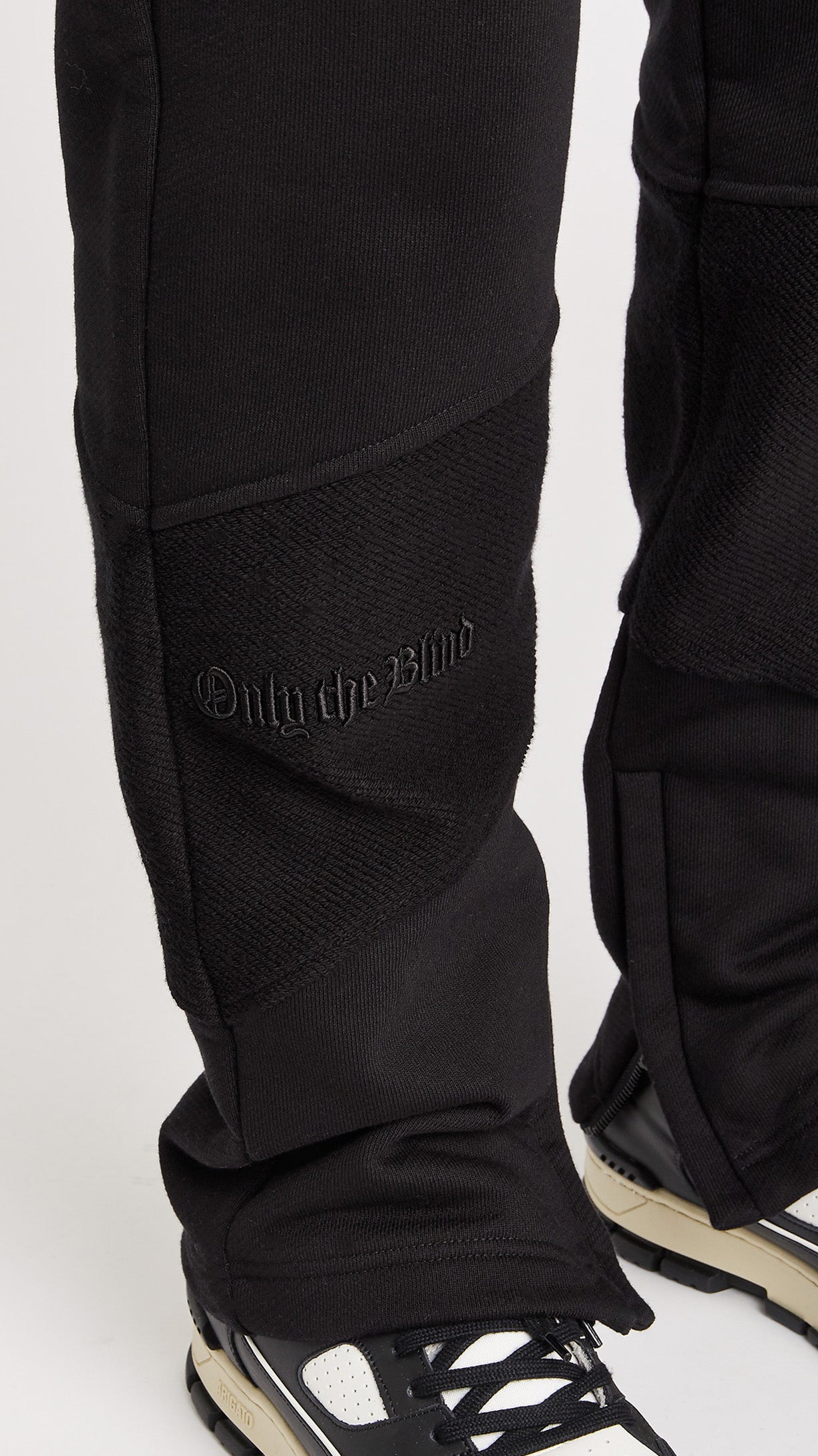 SPLIT CUT AND SEW SWEATPANTS - ONLY THE BLIND™